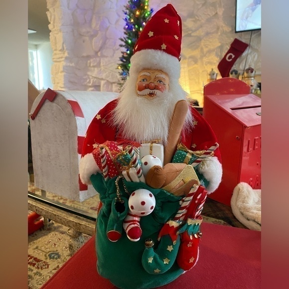 VINTAGE STANDING SANTA WITH PRESENTS